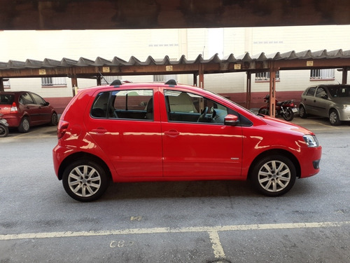 Imagem 14 de 15 de Volkswagen Fox 2012 1.6 Vht Trend Total Flex 5p