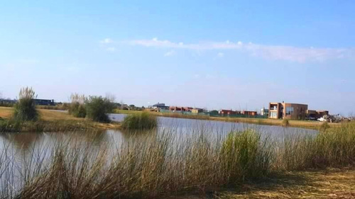 Imagen 4 de 14 de Terreno En Venta En El Cantón Barrio Islas