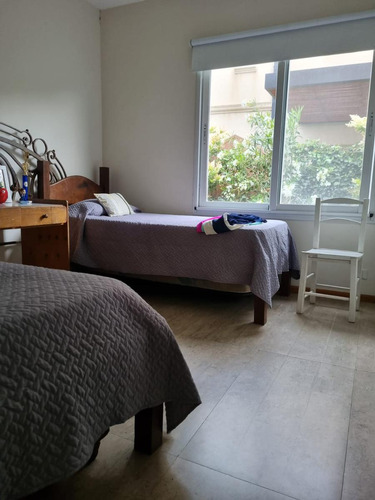 Alquiler Temporal Casa A Laguna En San Benito, Villanueva - Gran Mobiliario