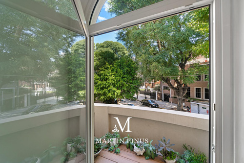 Espectacular Casa - 5 Amb. - 3 Dorm. - 450 M2 - Terraza - Quincho - Parrilla - Zona Embajadas