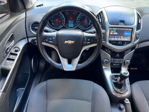 Chevrolet Cruze 1.8 Lt Mt