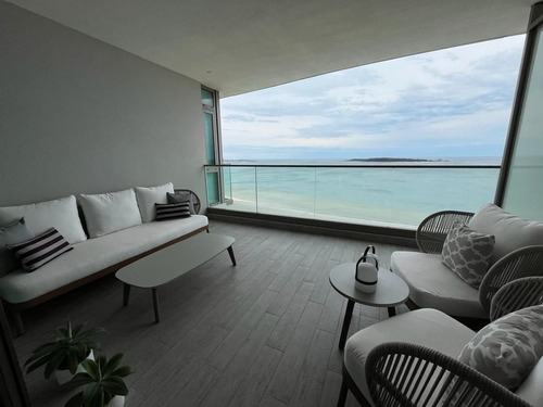 Apartamento En Alquiler Por Temporada De 3 Dormitorios En Playa Mansa (ref: Bpv-9617)