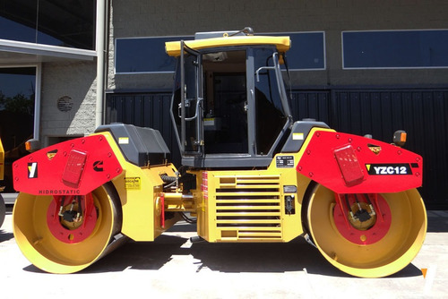 Compactador Yzc12 Liangong Doble Liso Motor Cummins 150 Hp