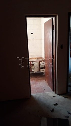Imagem 8 de 15 de Casa A Venda Com 3 Dormitorios (! Suite Com Varanda) Na Vila Suissa - V-3185