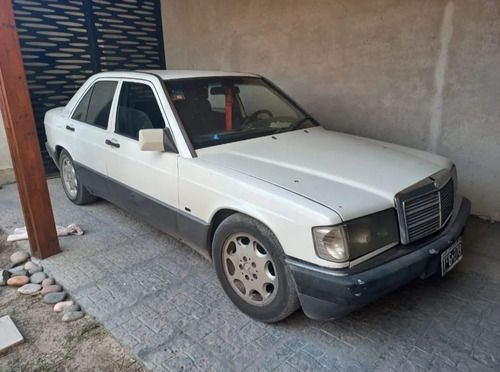 Mercedes-Benz 190 2.0 E