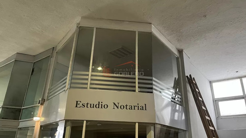 Venta Y Alquiler De Local En Península, Punta Del Este