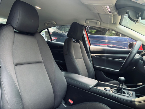 Mazda Mazda 3 2.0 I Sedan Mt