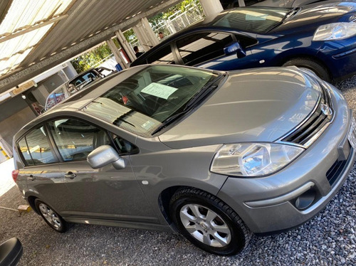 Ginza. Nissan Tiida 1.8 6mt Tekna 2013