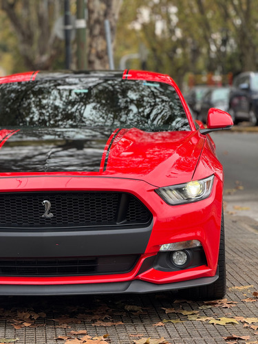 Ford Mustang 5.0 Gt 421cv