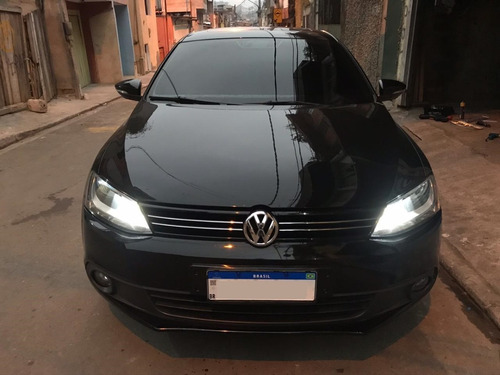 Imagem 2 de 8 de Volkswagen Jetta 2.0 Comfortline Flex 4p Tiptronic