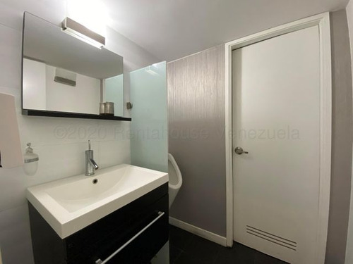 Imagen 6 de 15 de Oficina En Venta Los Palos Grandes 22-23044 Eva Castillo 0414.306.72.20