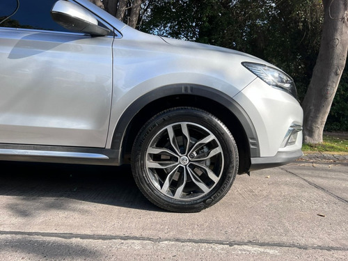 Imagen 6 de 15 de Mg Rx5 Dct Dlx