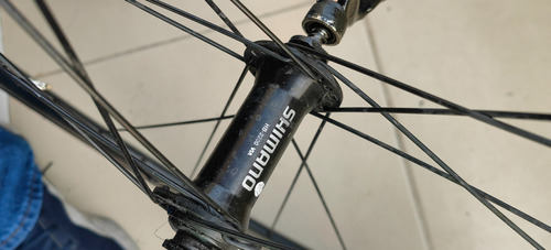 Rin 700c Perfil Alto, Masa Shimano. Detalles Esteticos Negro (Usado)