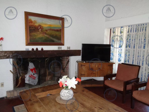Se Alquila Hermosa Casa En Zona De Prestigio, Alquiler En Punta Del Este, Barrio Beverly Hills