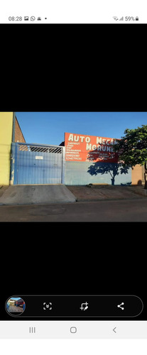 Sobrado Com Barracão Na Frente