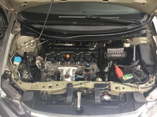 Honda Civic 1.8 Lxs 16v Flex Automático