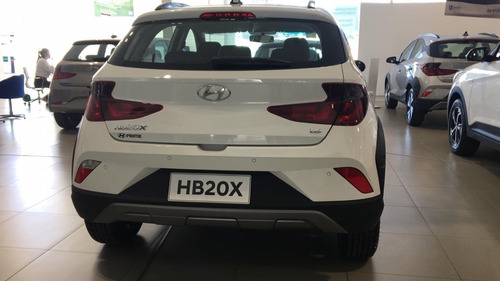 Imagem 10 de 11 de Hyundai New Hb20x Evolution 1.6 Automático 21/22