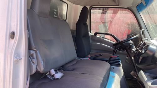 Hino Xzu, Capacidad De Carga 5.000kg, Con Equipo De Frío