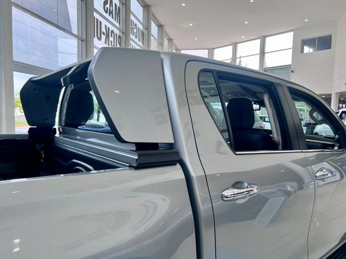 Toyota Hilux 4x4 Dc Srx At