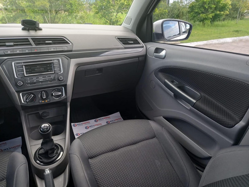 Imagem 11 de 15 de Volkswagen Voyage Cl 1.6