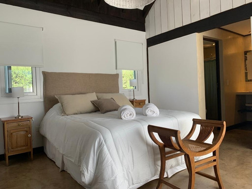Imagen 11 de 28 de La Casa De Scott Con Pileta Y Jacuzzi Climatizado !