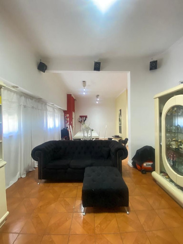 Casa En Venta En Mataderos