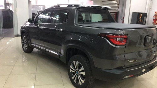Imagen 3 de 25 de Fiat Toro 2.0 350 Multijet Freedom 4x4 At