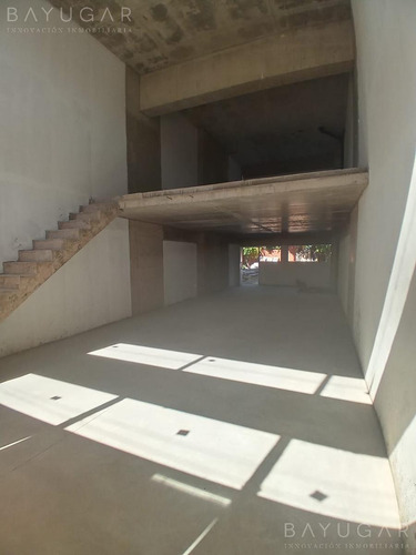 Venta / Locales Comerciales Sobre Panamericana / Bayugar Negocios Inmobiliarios