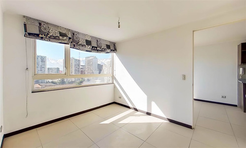 Arriendo Depto 1d + 1b, Angamos, Stgo Centro
