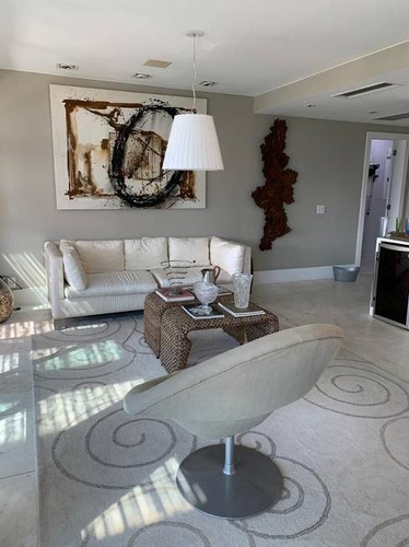 Imagem 16 de 30 de Ocean Front Cobertura Duplex Vista Mar E Pedra Da Gávea 4 Suítes Finamente Decorada Por Arquiteto 251m2 - 2013 - 70370078