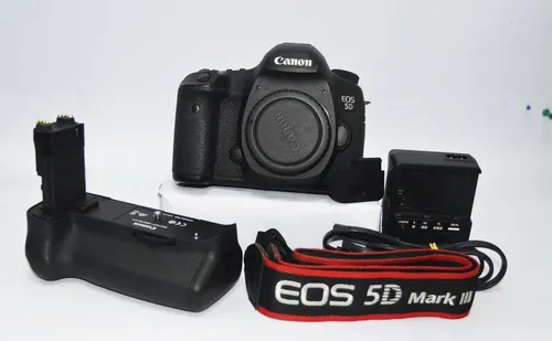 Canon EOS 5D Mark 3＋BG-E11 Canon Eos 5d Mark Iii Com Grip Bg-e11 Cnon | MercadoLivre
