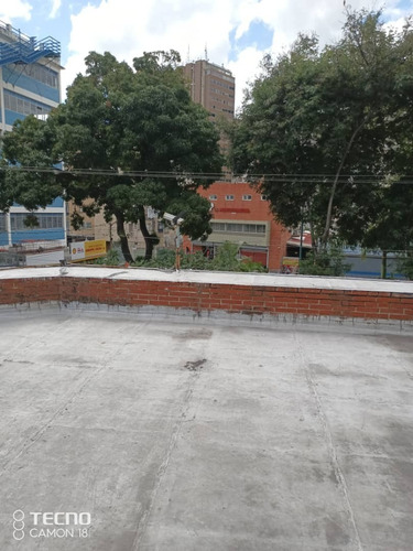 Imagen 27 de 27 de Alquiler De Planta Comercial En Edificio Boleita Sur