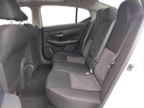 Imagen 3 de 14 de Nissan Sentra Sr Aut Navi 4 Puertas