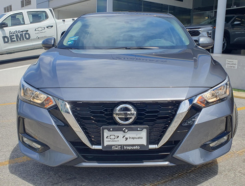 Nissan Sentra 2.0 Advance Cvt