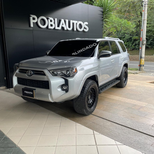 Toyota 4runner Sr5 2021 B2+