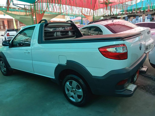 Imagem 5 de 11 de Fiat Strada 1.4 Mpi Hard Working Cs 8v Flex 2p Manual