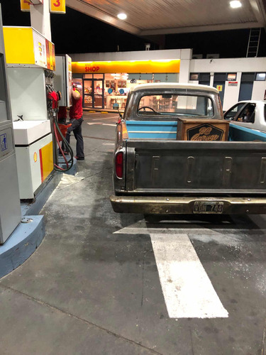 Ford F-100 (f100)