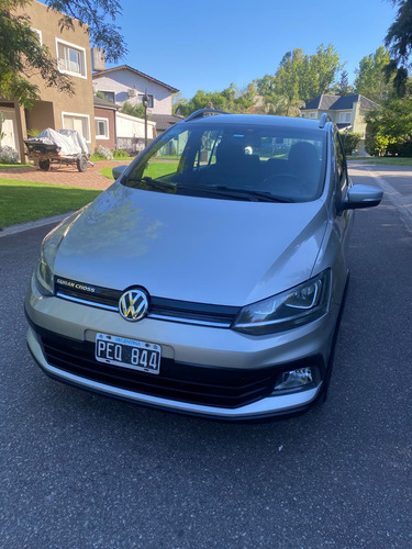 Volkswagen Suran Cross 1.6 Highline 101cv