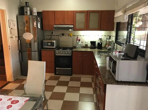 Imagen 2 de 15 de Casa En Venta En Olivos