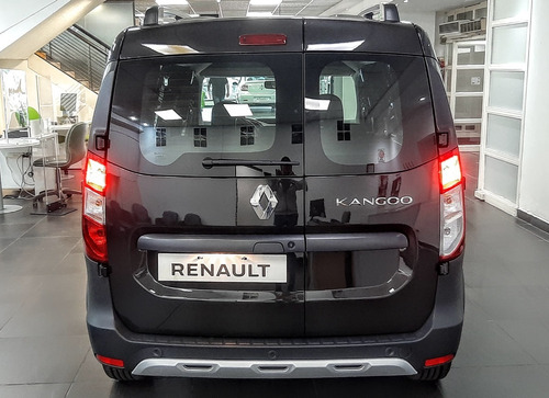 Imagen 8 de 25 de Renault Kangoo Stepway Nafta O Diesel 2023 Stock Propio (e)