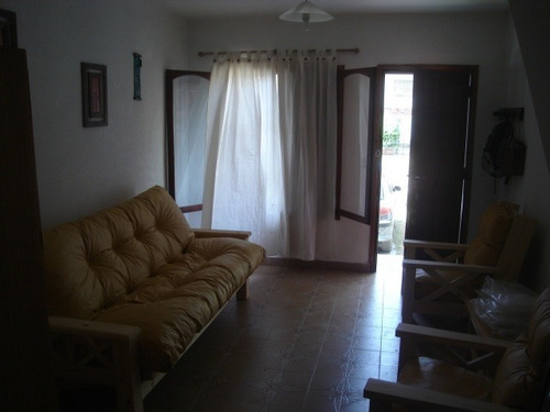 Imagen 5 de 10 de Triplex De 4 Ambientes En Venta - Villa Gesell