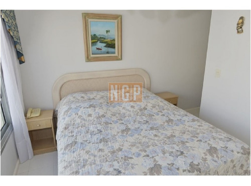 Imagen 16 de 25 de Apartamento En Mansa, 3 Dormitorios