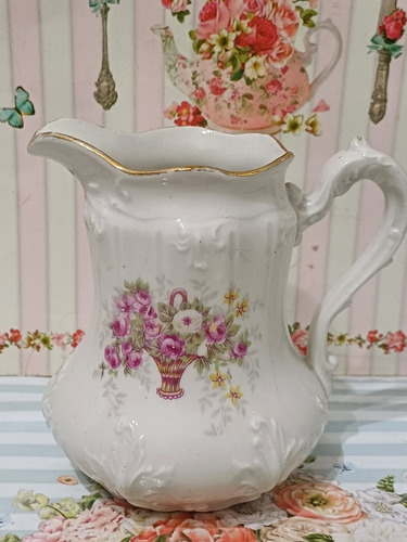 Lechera De Porcelana Limoges  A La Ciudad De Londres 