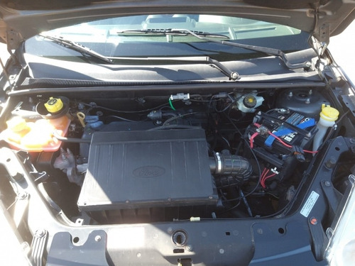 Imagem 11 de 11 de Ford Fiesta Sedan 1.0 4p Flex 2008