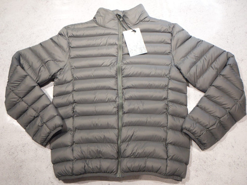 Campera Ultraliviana Simil Pluma Importada