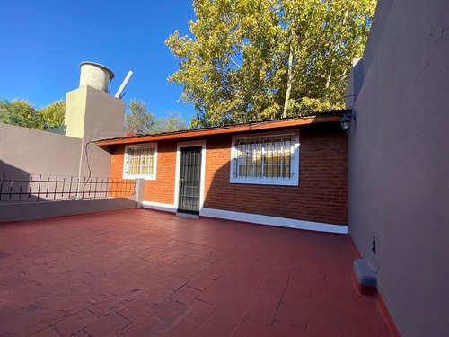 Imagen 8 de 29 de Casa 5 Ambientes Venta Villa Del Parque Terraza