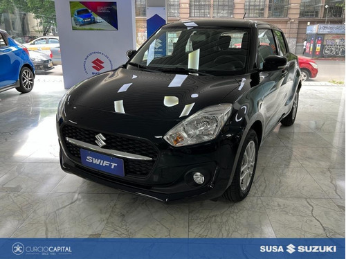 Suzuki Swift GL 2023 Negro 0KM