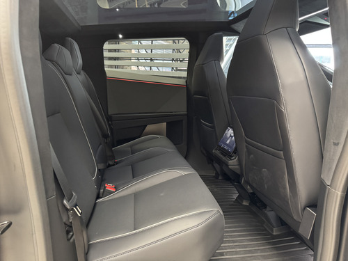 Tesla Cybertruck