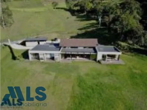 Finca Independiente Con Amplios Terrenos En Rioneg...(mls#256254)