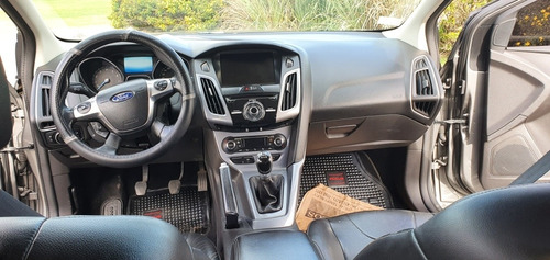 Ford Focus Ford Focus Titanium